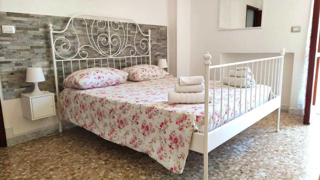 Gallipoli, Lido San Giovanni, 5 Posti Letto 외부 사진