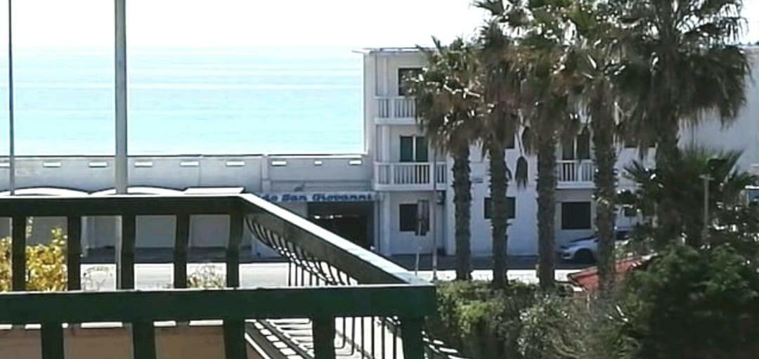 Gallipoli, Lido San Giovanni, 5 Posti Letto 외부 사진